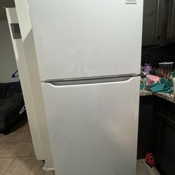 Frigidaire Refrigerator