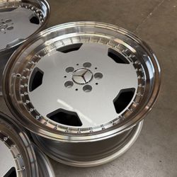 NEW! 17x8 17x9.5 ET25 OZ Aero Classic Mercedes (4 Wheel) Silver Polished W124 W210 W201
