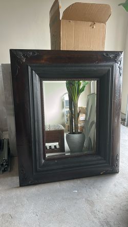 Wood mirror
