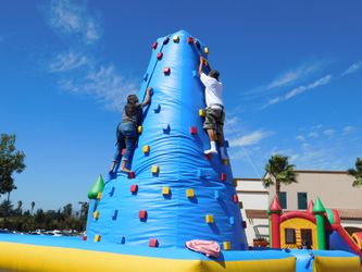 Inflatable Climbing wall