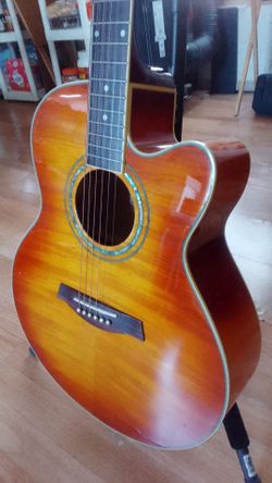 Ibanez Acoustic/Electric Guitar