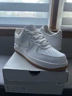 Men’s size 10 Air Force 1