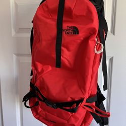 🏂 Red NorthFace Backpack (Snomad23)