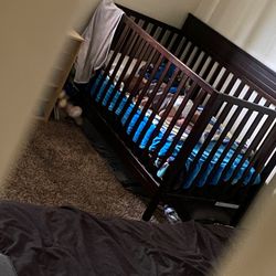 3 In 1 Convertible Crib 