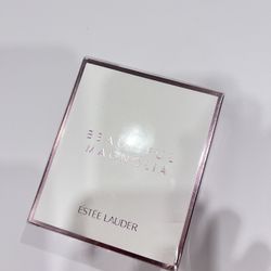 Estee Lauder Beautiful Magnolia Intense Eau de Perfum EDP Spray 1.7oz/50ml New