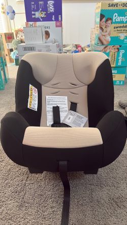 Cosco Kids Scenera Extend Convertible Car Seat *NEVER USED