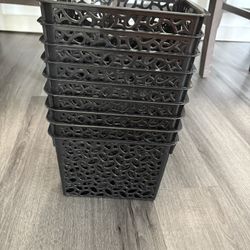 9 black plastic decorative bins