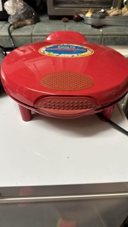 QUESADILLA MAKER.