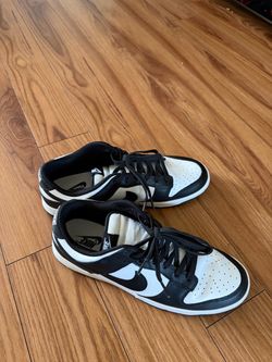 Nike dunks size 11.5