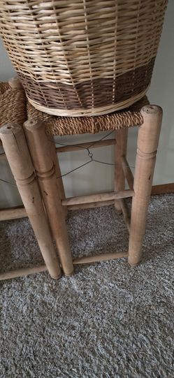 Tiki Barstool Set