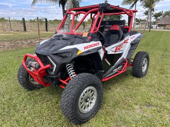 2020 Polaris Rzr 1000 highlighter