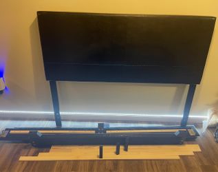 Blk leather bedframe