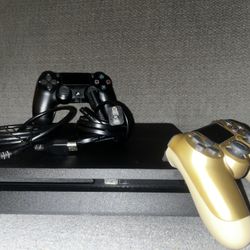 PS4 (2 Controllers+TV)