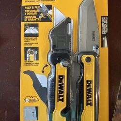 Dewalt Folding Utility Knife Set