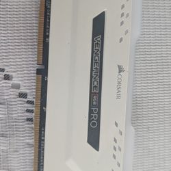 Corsair Ddr4 16gb 3200mhz Memory Ram 
