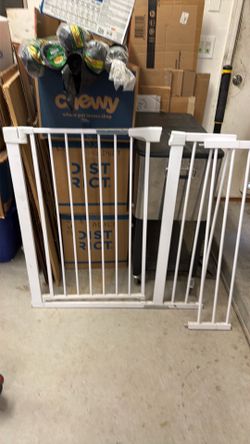 Steel Extra Tall Auto-Close Dog Gate, White, 40-in