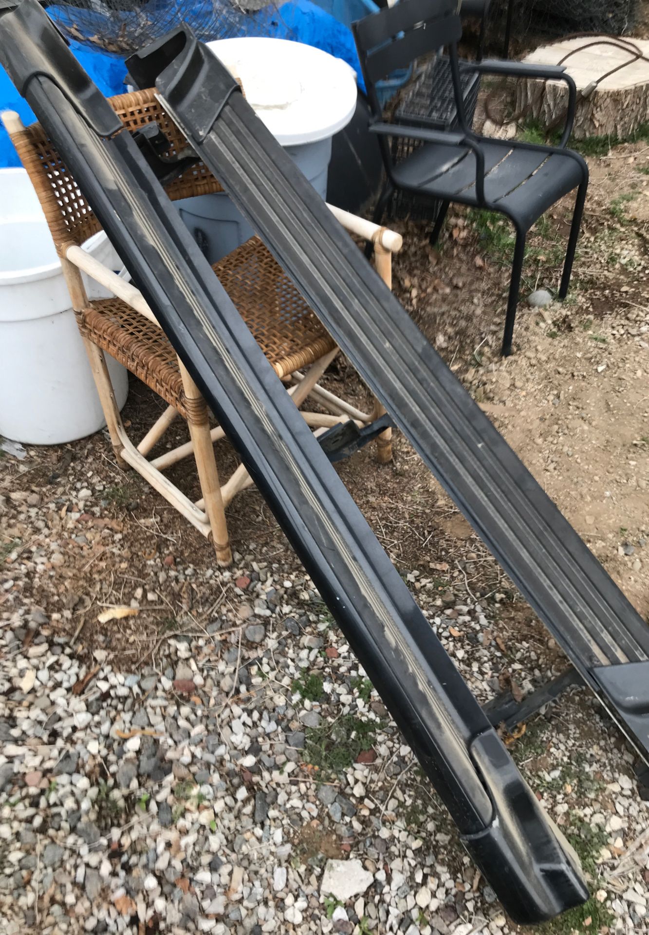 Running boards step mount bracket