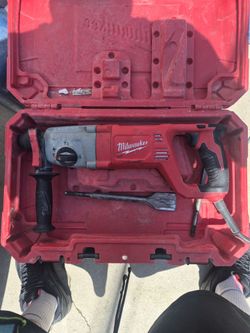 Milwaukee Rotary Hammer Drill with Case