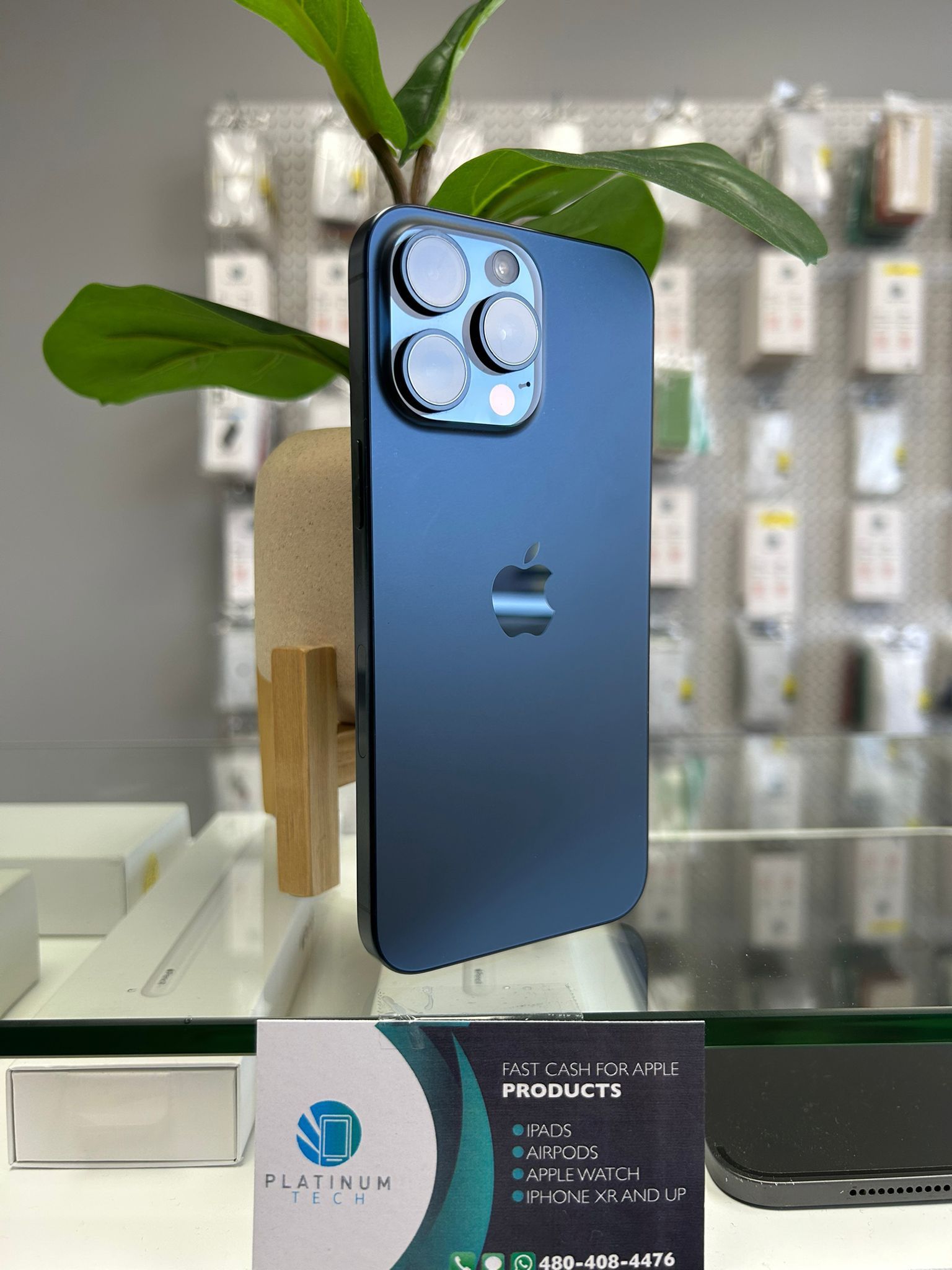 iPhone 15 Pro Max, T-MOBILE, 256 Gb, With Warranty $580