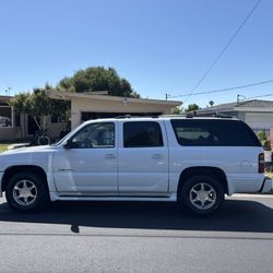 2004 GMC Yukon XL