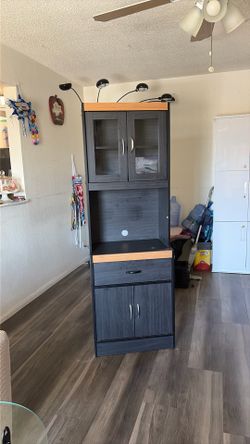 Microwave/ pantry