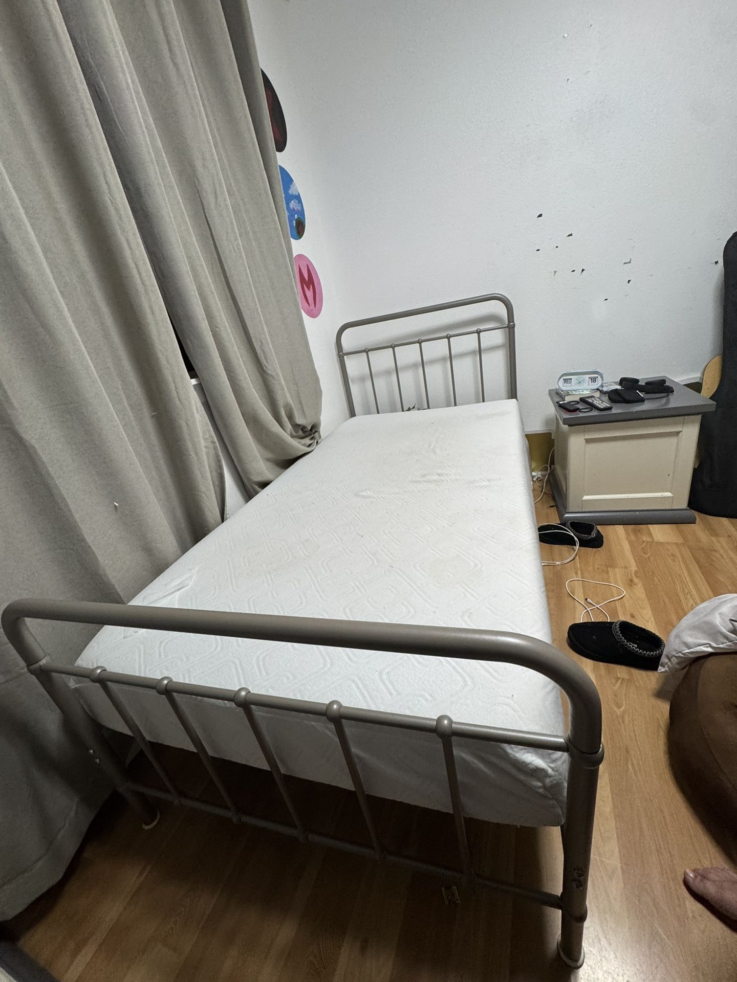 Mattress And Bed frame