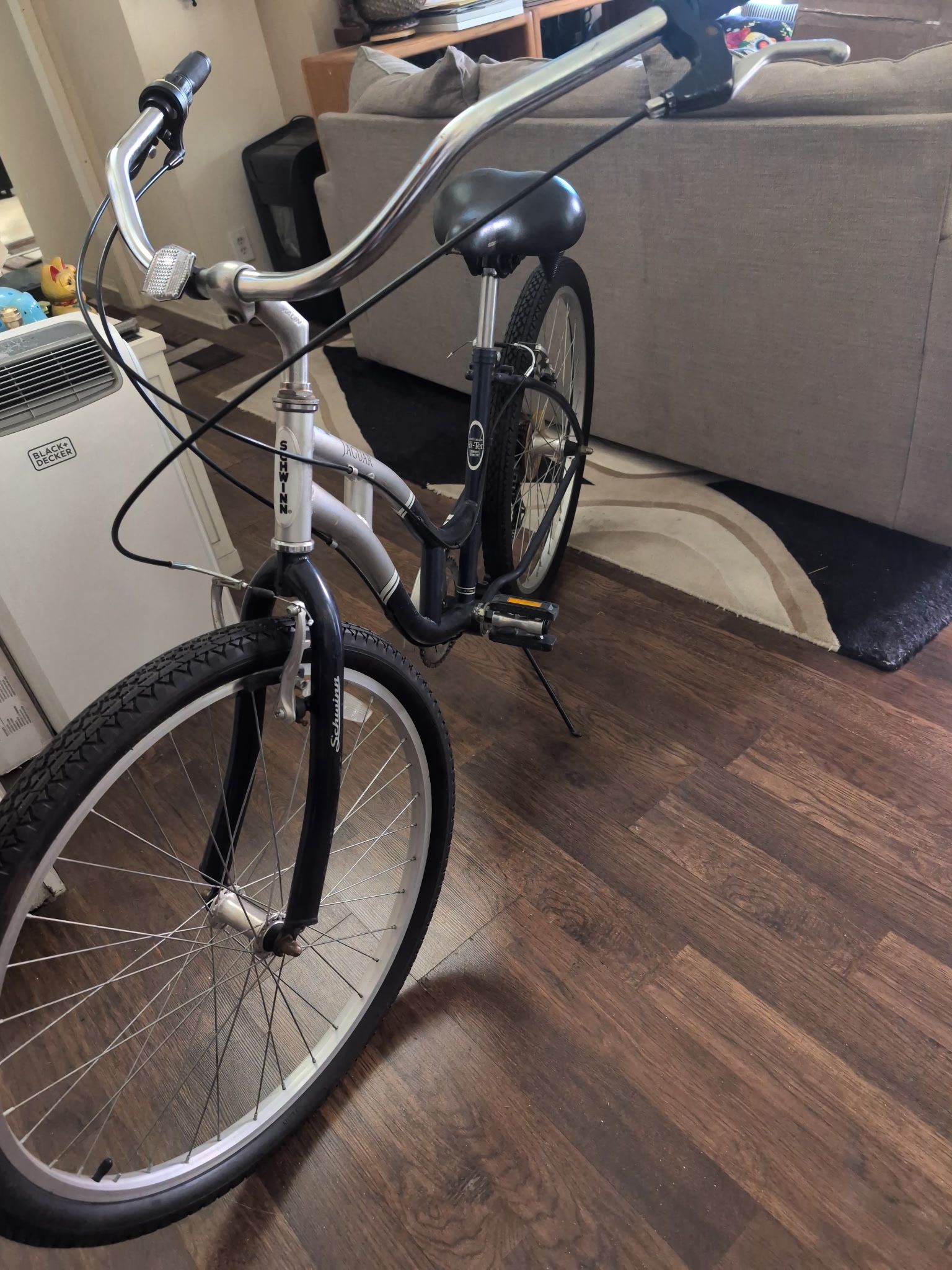 Shwinn Jaguar Women’s 26in bike