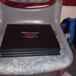 $60 Pioneer 1000watt Amp Brand New