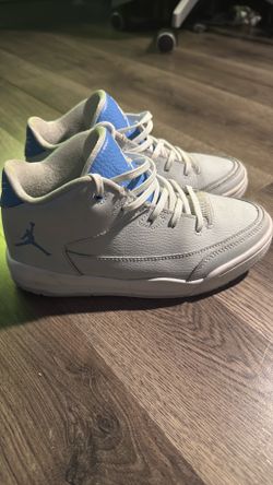 Jordan flight grey blue