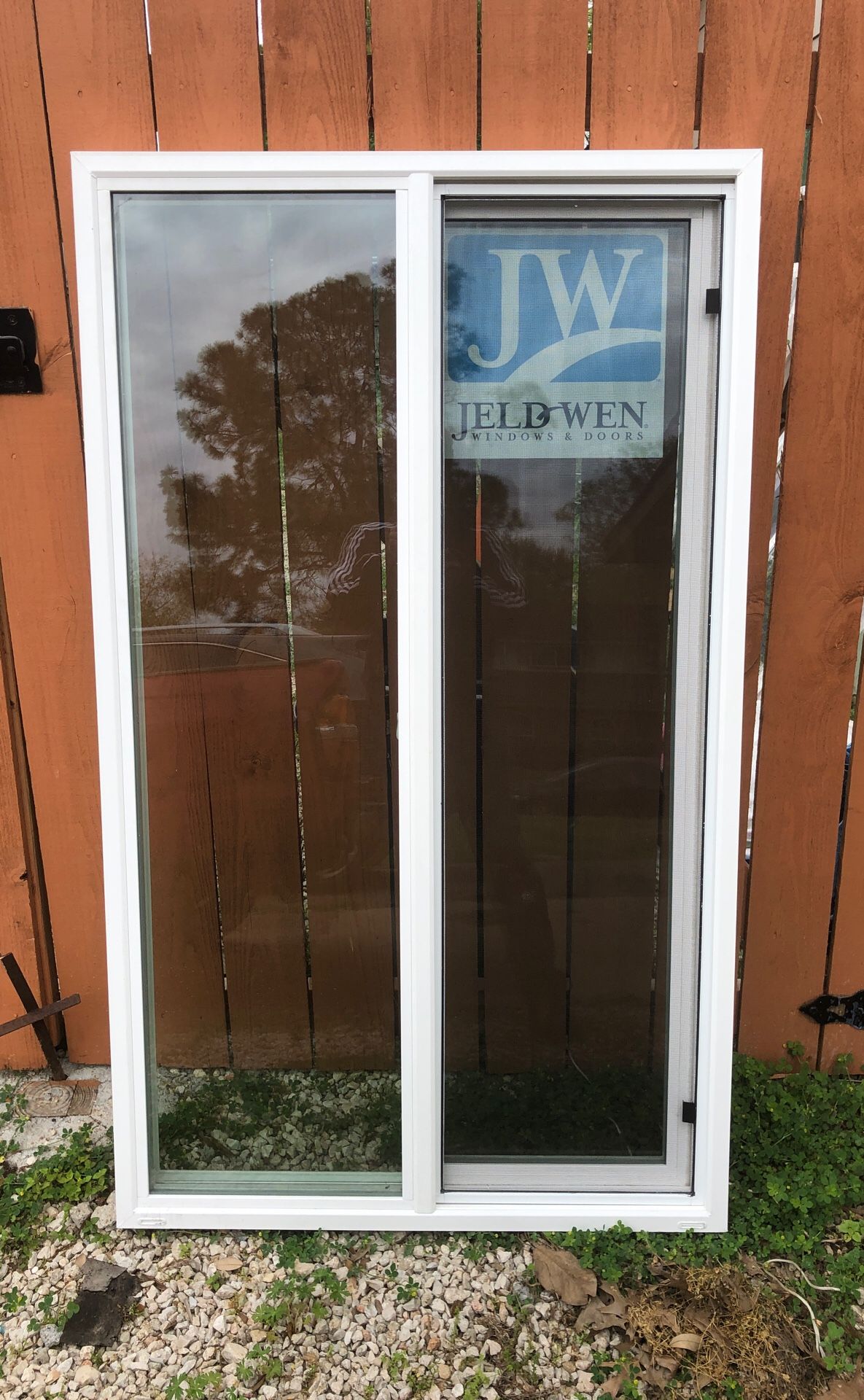 35x59 JELD-WEN sliding Window NEW VENTANA 3X5