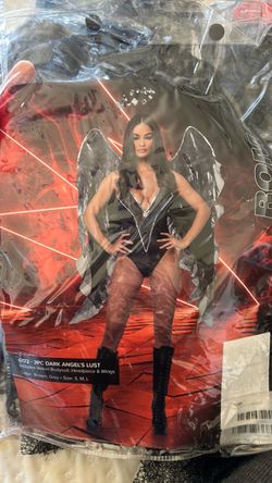 Costume