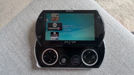 Vintage Sony PSP go