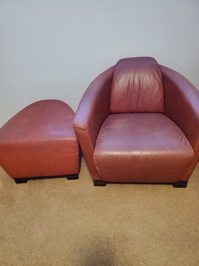 2 Leather Chairs With Leather Ottoman 