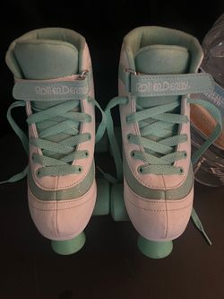 Girls Roller Skates