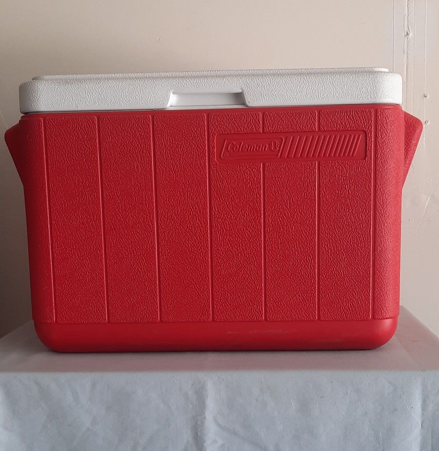 COLEMAN HARD COOLER
