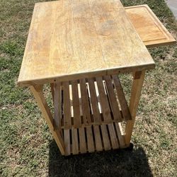 Kitchen Table With Citing Board 