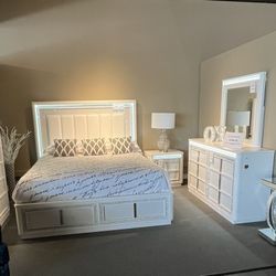 King Bed, Dresser, Mirror And Nightstand 