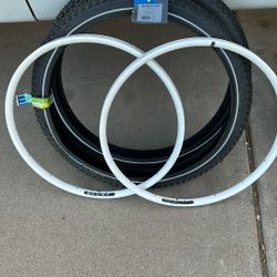 Velocity Blunt Bicycle Rims!! 26”