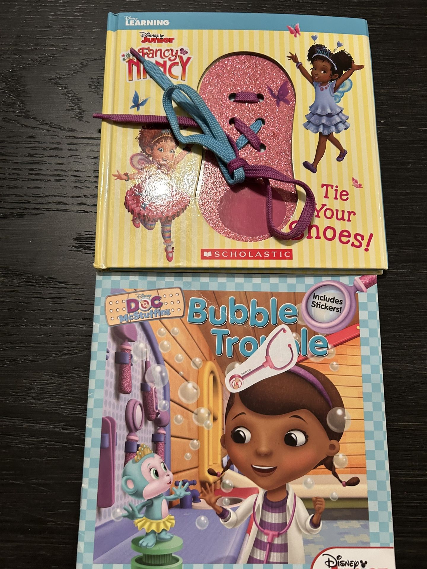 Children's picture books bundle of 2