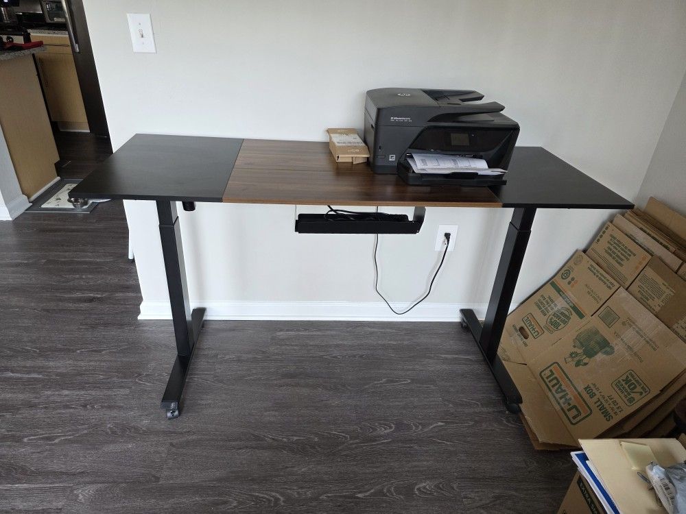 Electric Adjustable Desk