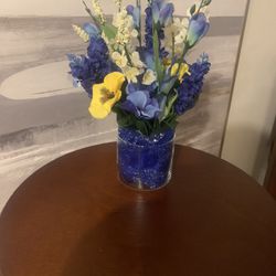 Spring Time Flower Arrangement with Vase (Blue)