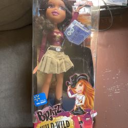 NIB 24” Tall Wild Wild West Yasmin Bratz Doll (collectible)