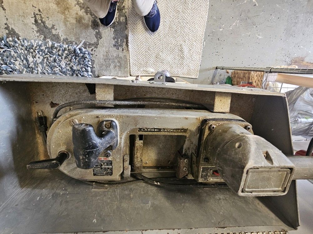 Porter Cable Hand Held Band Saw With Box