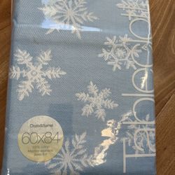 New Crate & Barrel 60”x84” Snowflake Tablecloth