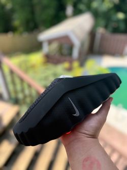 Nike mind 001 black/crimson size 11