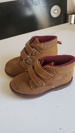 Size 8 toddler boots