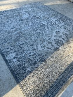 7’10x10 indoor area rug