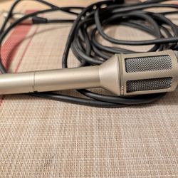 Vintage Realistic 33-922 Dual Response Dynamic Microphone