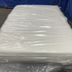 Tempur-Pedic Queen Must Go This Week. I can also deliver.