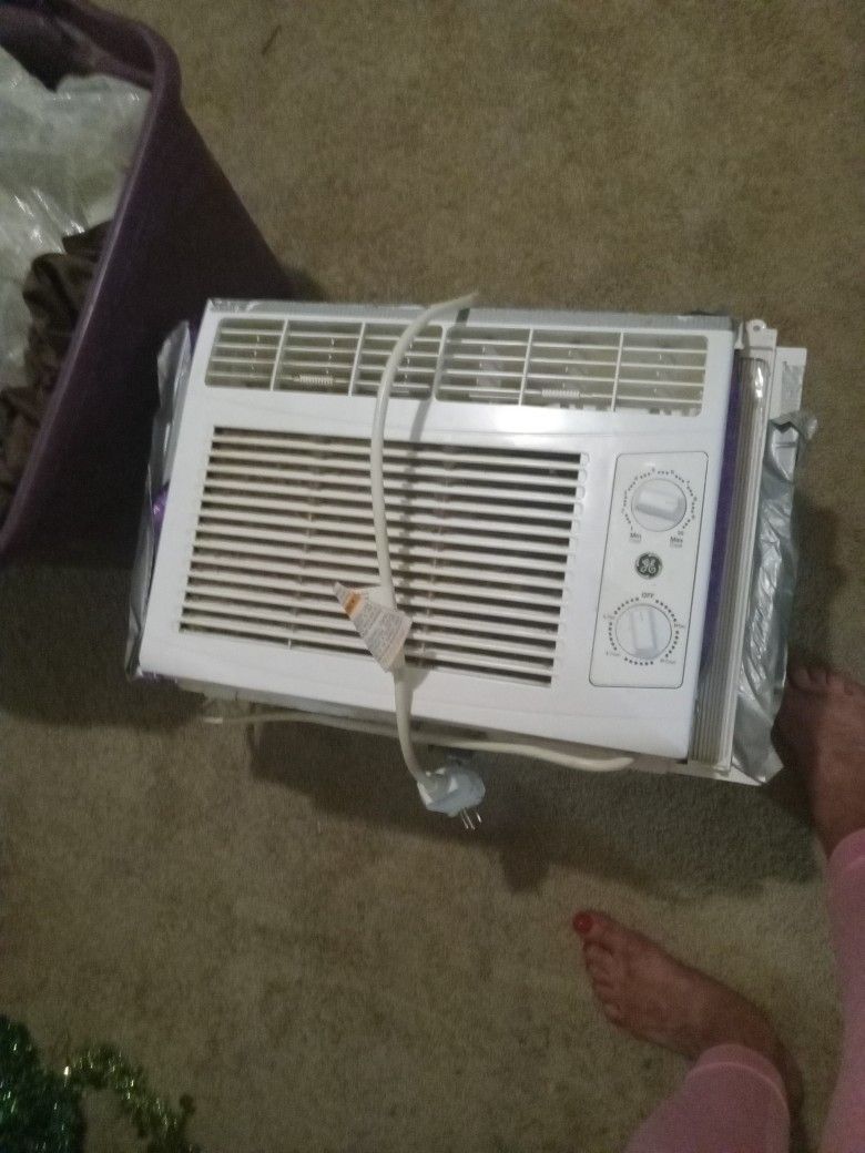 Window Air Conditional